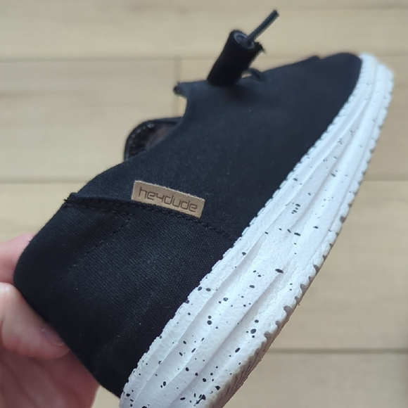 Hey Dude - Picture 4 of 6